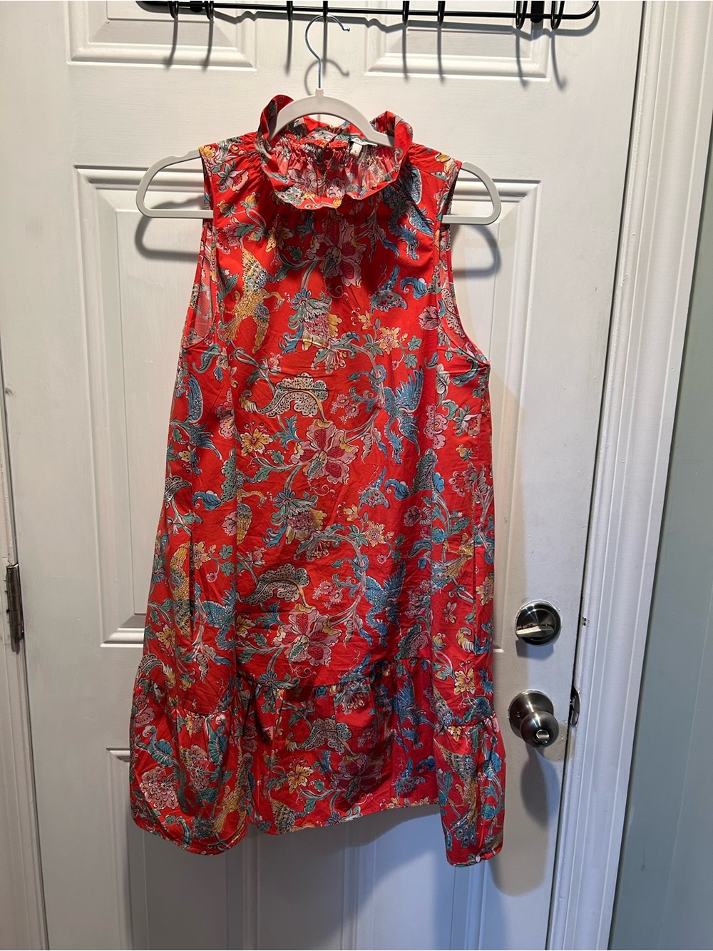 Tyler Boe Red Sleeveless Ruffle Neck Floral Shift Dress